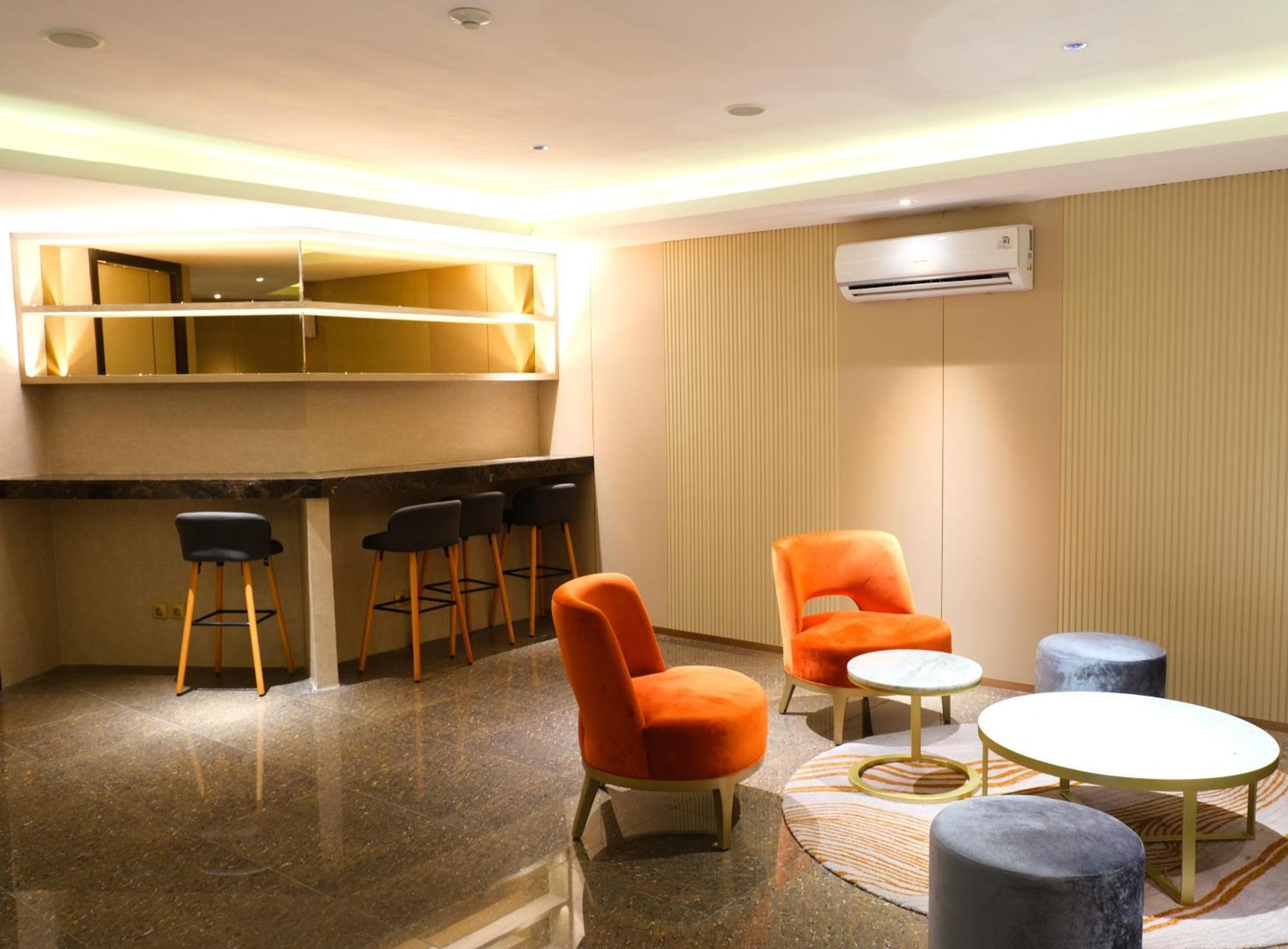 Pentacity Hotel Balikpapan Exterior foto